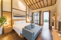 Yuanxiang Hot Spring Resort Hotel Hotels near Dafenggang Zoo