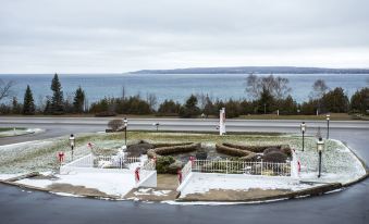 Bay Inn of Petoskey