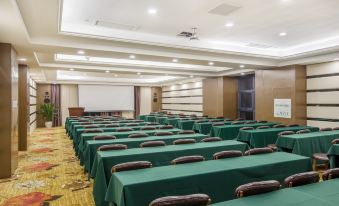 Vienna Classic Hotel (Suqian Stadium Weishanhu Road)