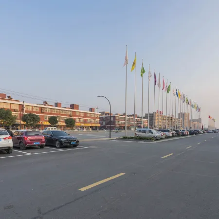 Huilong Hotel (Jiaxinghong Hezhongchuang Market Store)