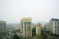 Courtyard by Marriott Xinchang Hotels in Xinchang