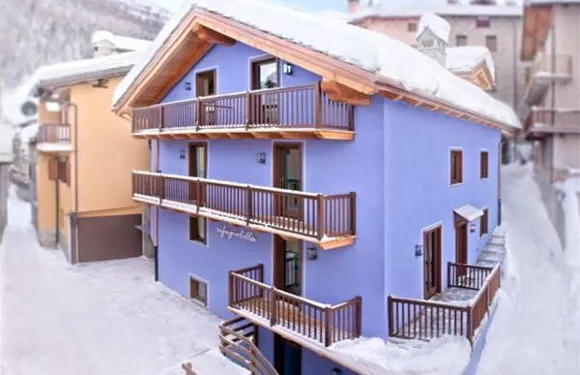 裏弗傑歐麗拉旅館