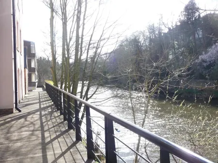 Durham Riverside Apartments Отели в г. Дурем