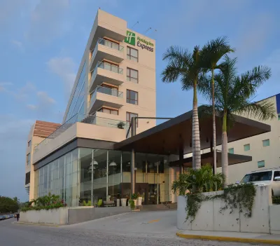 Holiday Inn Express Puerto Vallarta Hotels in Puerto Vallarta