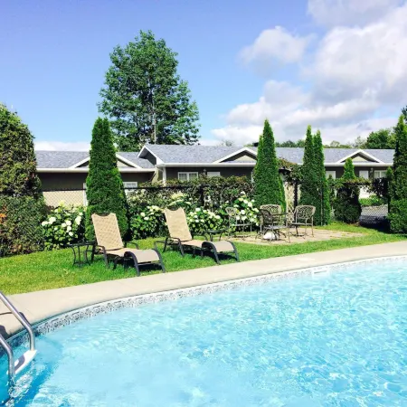 Motel des Cèdres