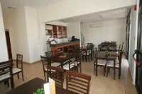 New York Plaza Hotel Apartments - Bữa sáng