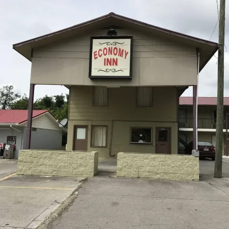 OYO Economy Inn