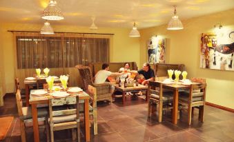 Happy Days Guest House
