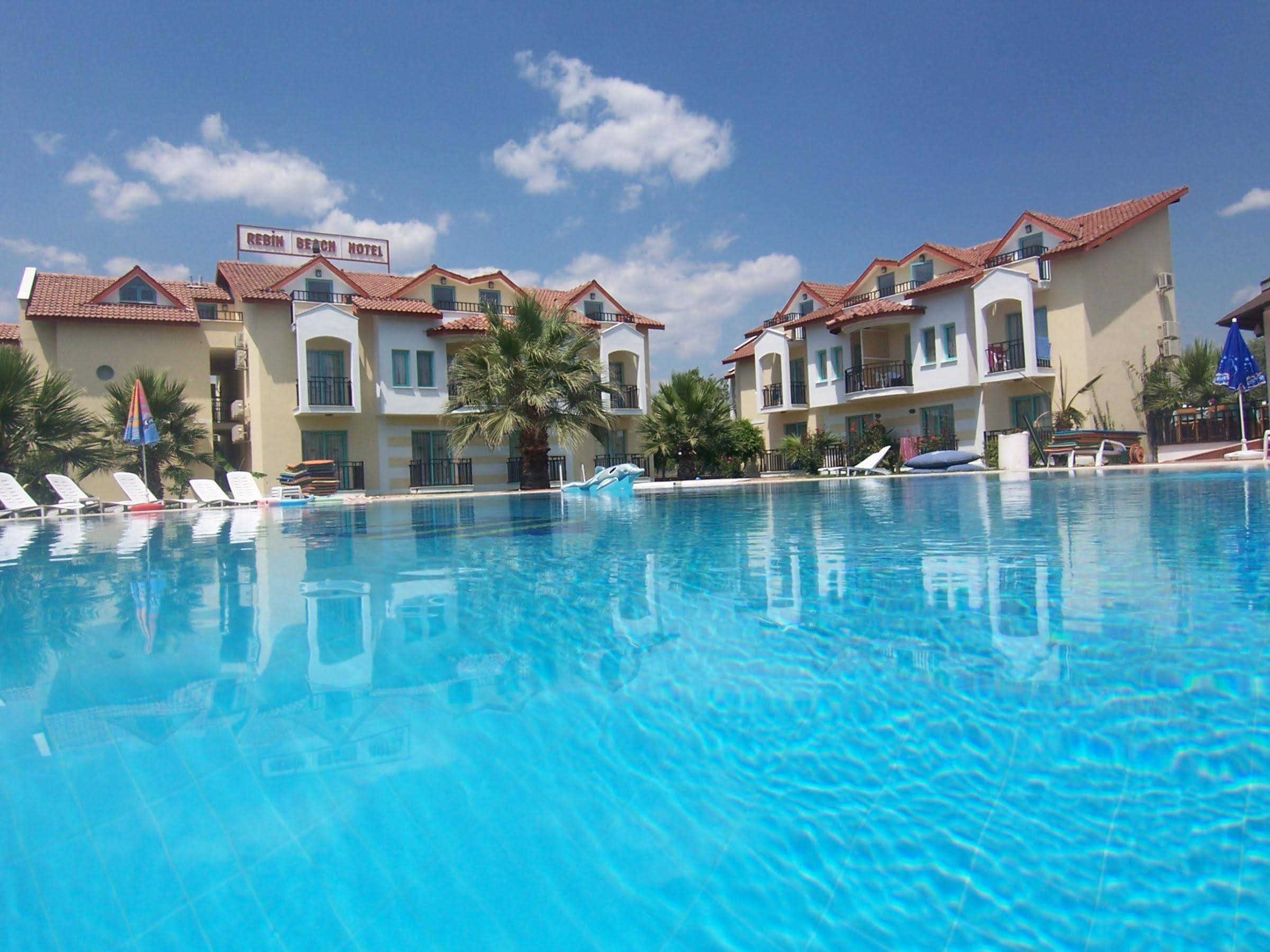 Rebin Beach Hotel