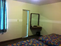 Hotel Dos Naciones - 3 ดาว
