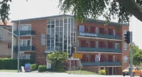Kingsford Riverside Inn Hotels in Hamilton