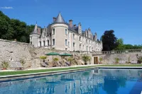 Château des Arpentis Hôtels à : Cangey