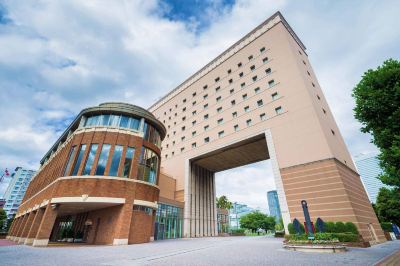 施設外観 ナビオス横浜の写真