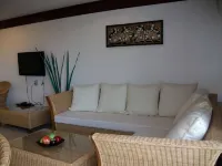 Sea Sand Sun Resort Hoteles en Taphong