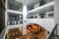 Hotel Carlton Plaza Hôtels à : Poços de Caldas