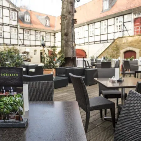 Schiefer Suite Hotel & Apartments