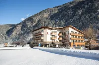 Aqa Hotel Annex