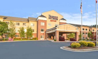 Fairfield Inn & Suites Cherokee