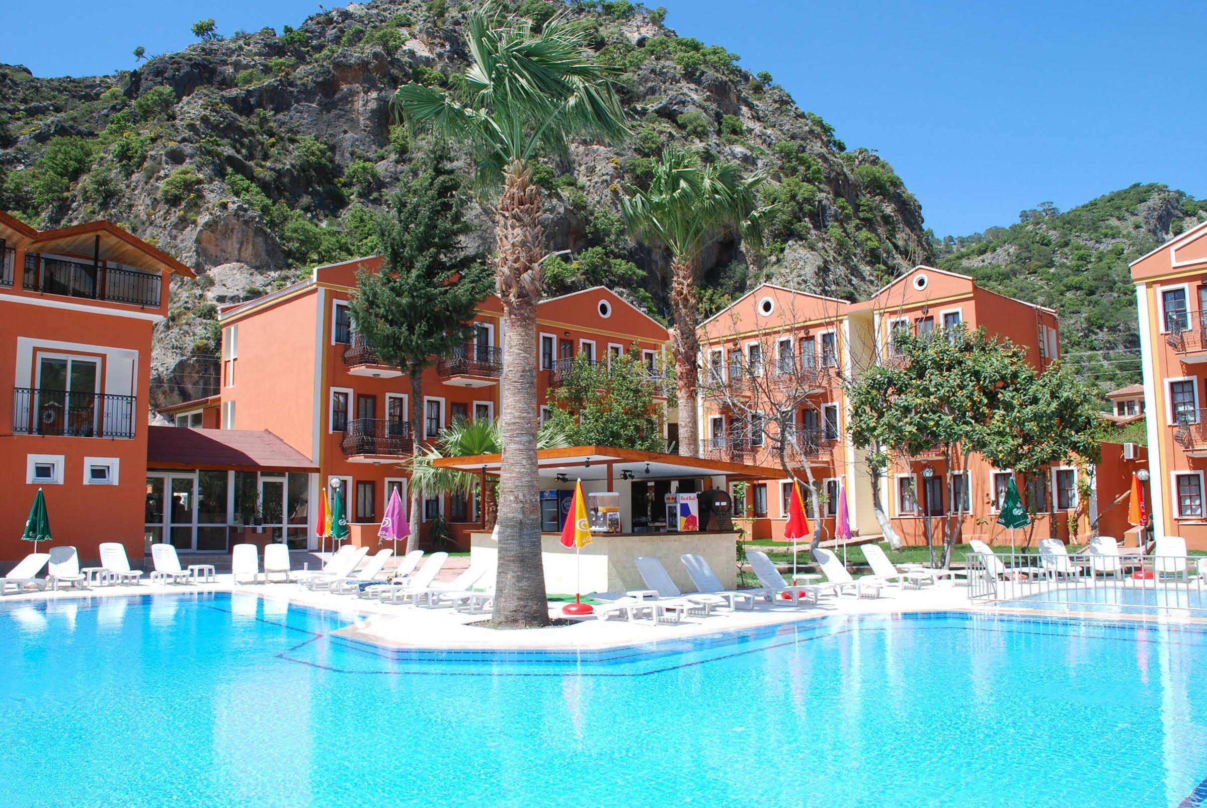 Akdeniz Beach Hotel