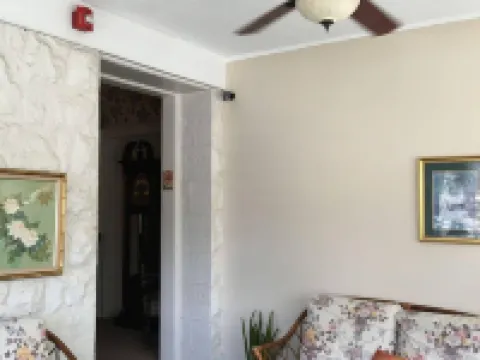 Turkey Hill Inn Hotels in Summit