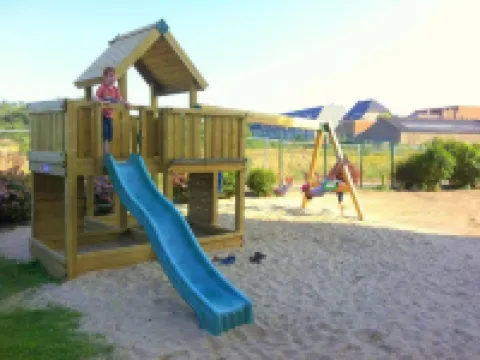 West Bay Hotels in Westende