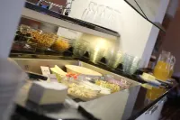 Ambiente Hotel Freieck - Bữa sáng