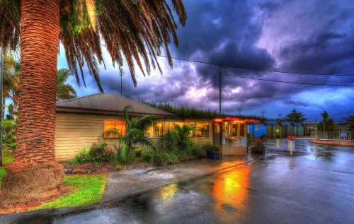 Clyde View Holiday Park Hotel di Broulee