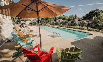 The Inn at Pine Terrace - Housity