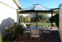 Airlie House Motor Inn