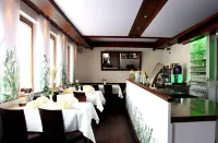 Hotel & Restaurant Zum Reussenstein - Morgenmad