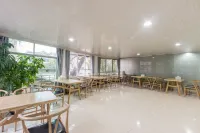 柒季飯店（龍南濱江廣場店） - 早餐