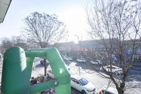 Hengbao Express Hotel (Hunyuan Ancient City) Отели в г. Хуньюань