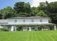 Plas Tan-Yr-Allt Historic Country House & Estate - parking