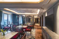 Taj Coromandel - breakfast