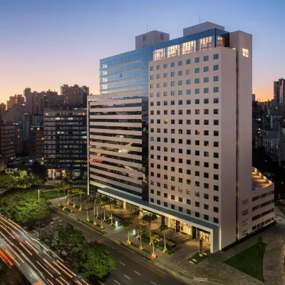 Intercity Porto Alegre Cidade Baixa Hotels near Gigantinho