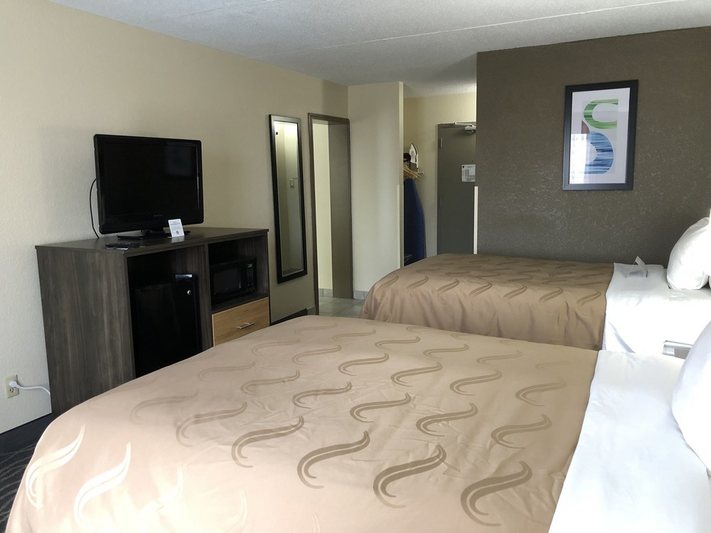 Quality Inn & Suites Lafayette I-65