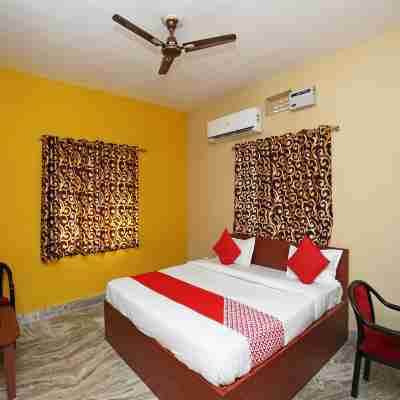 OYO 12756 Galaxy Homes Rooms