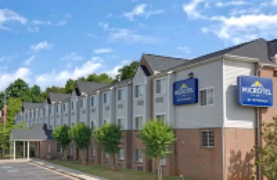 Microtel Inn & Suites by Wyndham Charlotte/University Place Hotels in University Place
