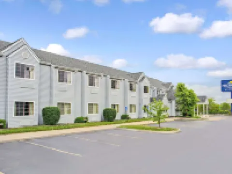 Microtel Inn & Suites by Wyndham Mason/Kings Island Hotels in Mason