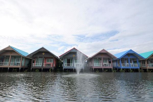Baan Chay Namm Resort(โรงแรมบ้านชายน้ำ)_2