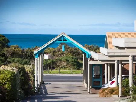 Beachfront Motel Отели рядом с достопримечательностью «Аполло Бэй»