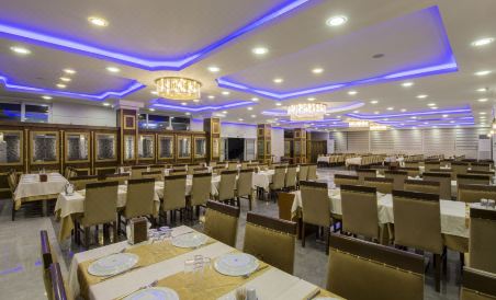 Tarbus Hotel - Housity
