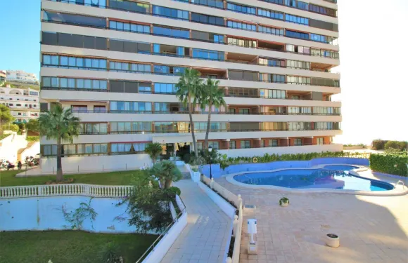 特利尼索 II 24E 公寓