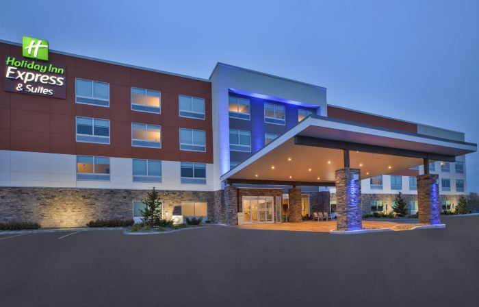 Holiday Inn Express & Suites PARKERSBURG EAST by IHG