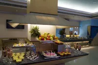 The Piccadily - 5-Star