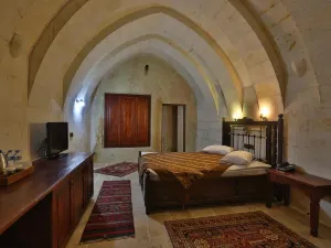 MDC Cave Hotel
