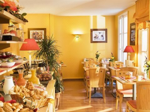 1. 호텔 엘리제 8..