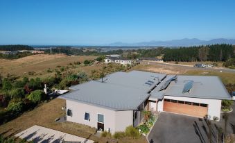 Redvale Ridge B&B - Housity