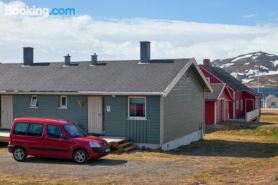 Kongsfjord Holiday Home