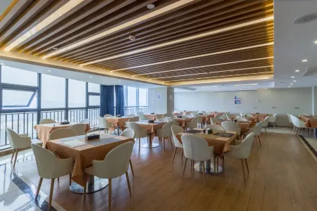 Starway Hotel Отели рядом с достопримечательностью «Xiu Feng»